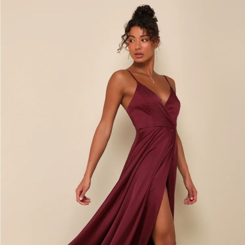Lulu's Burgundy Maxi Dress